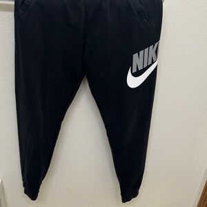 Nike Kids Black Sweatpants